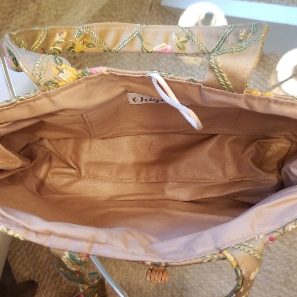 Purse - Picture 3 of 4